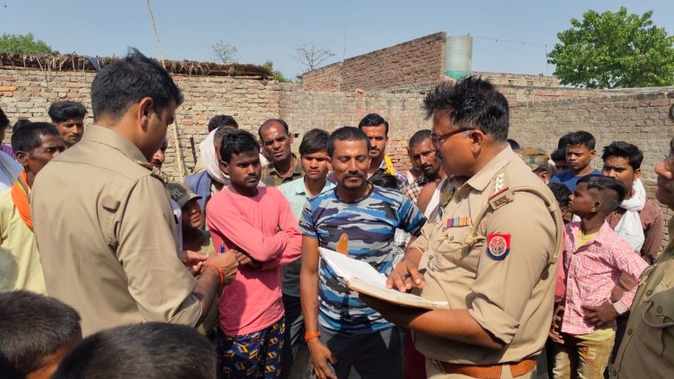 खेत में लगे ब्लेड वाले तार की चपेट में आया बाइक सवार, घटनास्थल पर ही दर्दनाक मौत