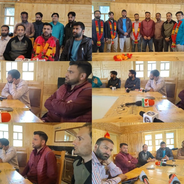 युवा पत्रकार संघ कुपवाड़ा (वाईजेएके) ने 2025 के लिए अपने वार्षिक आम निकाय चुनाव सोमवार को डाक बंगला कुपवाड़ा में आयोजित