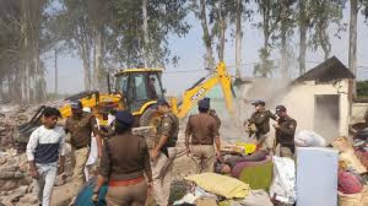 देहरादून के पछवादून क्षेत्र में फिर से बड़े पैमाने पर हुई बुलडोजर कार्यवाही ।