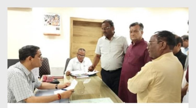 ब्रेकिंग न्यूज़ : स्कूल की मनमानी पर डीएम सख्त बोले अगले सप्ताह होगी बैठक